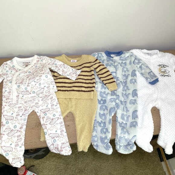 NWOT Lot of 4 Size 6-9 Months Baby Footies and Two-Piece Sets - Picture 1 of 14